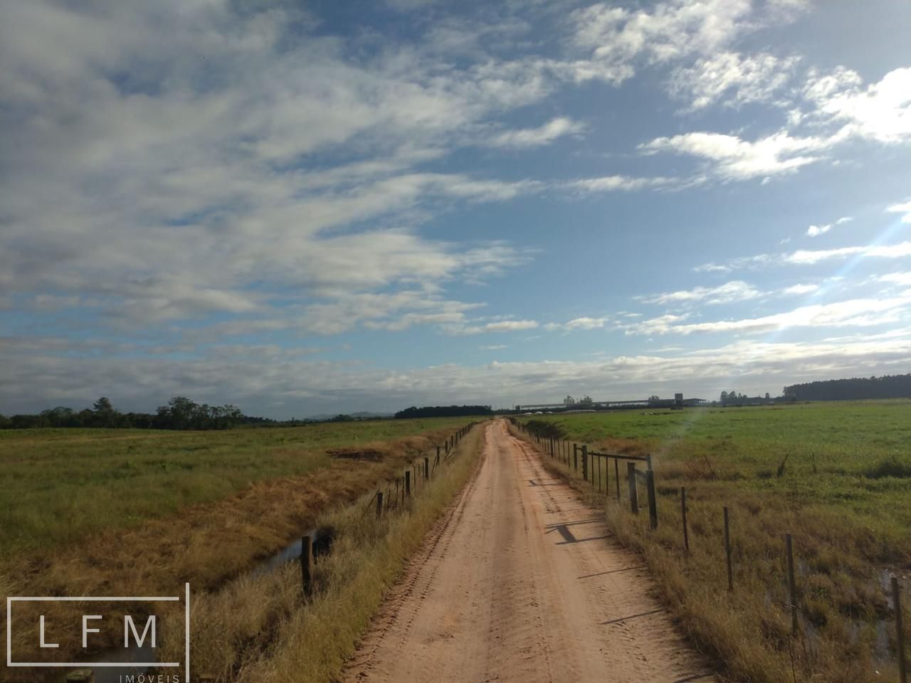 Fazenda à venda com 3 quartos, 119m² - Foto 27