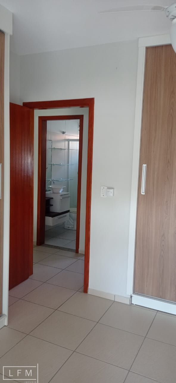 Sobrado à venda com 2 quartos, 75m² - Foto 13