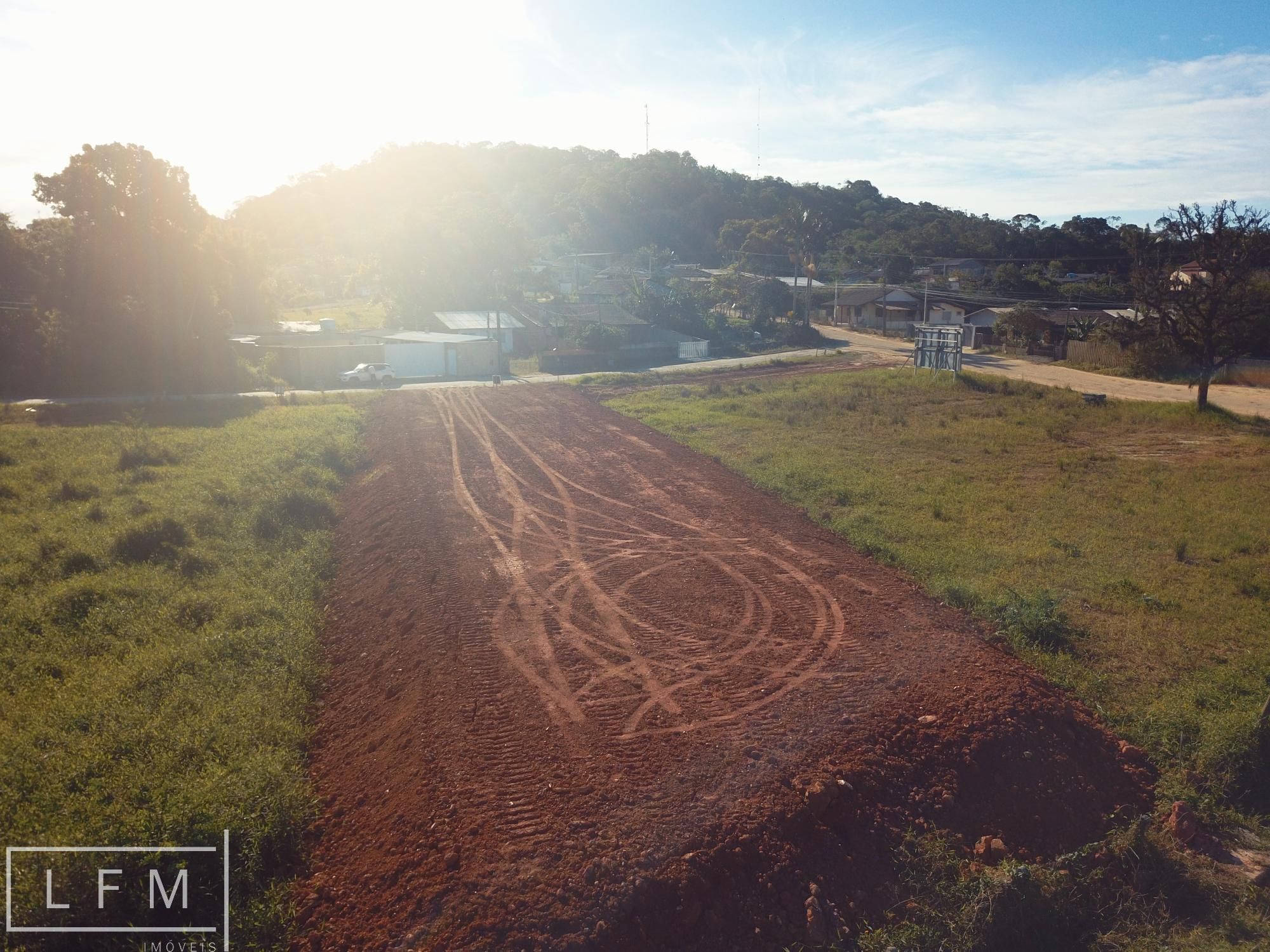 Terreno à venda, 911m² - Foto 1