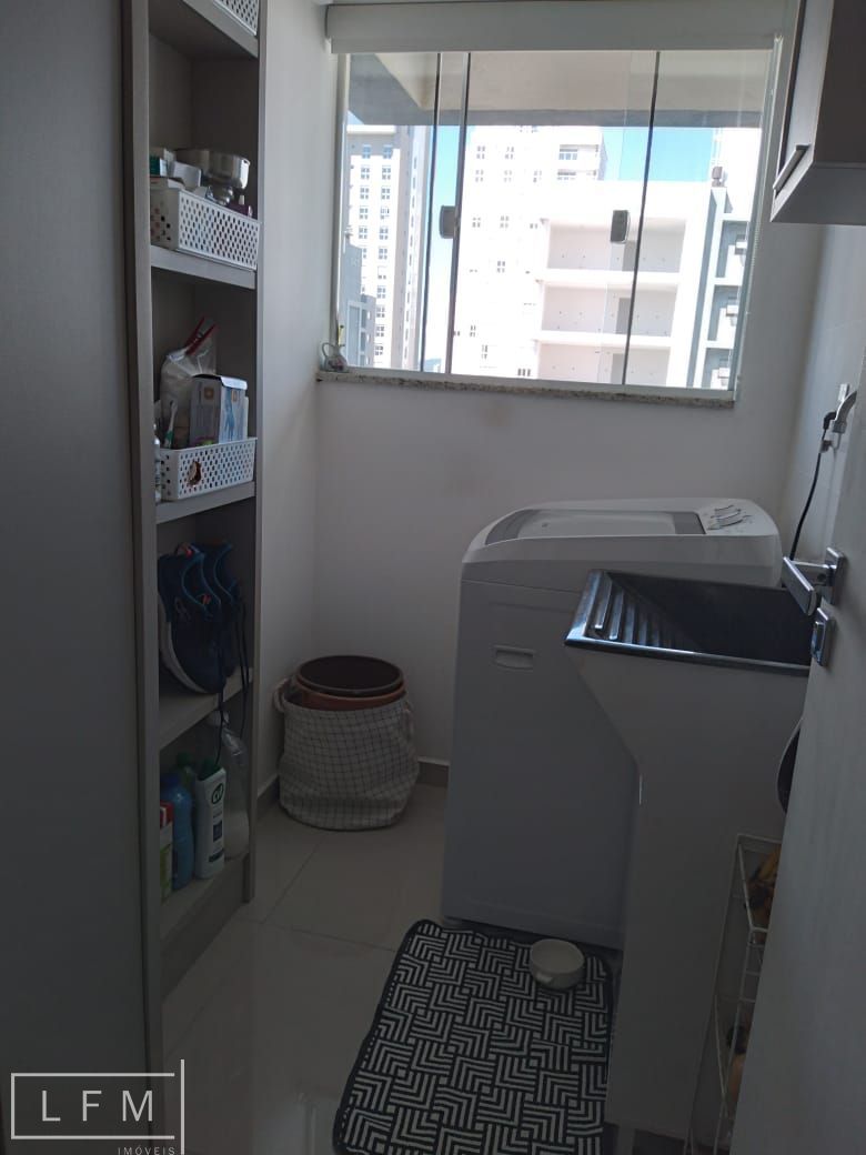 Apartamento à venda com 3 quartos, 105m² - Foto 19