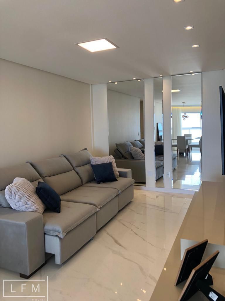 Apartamento à venda com 3 quartos, 122m² - Foto 7