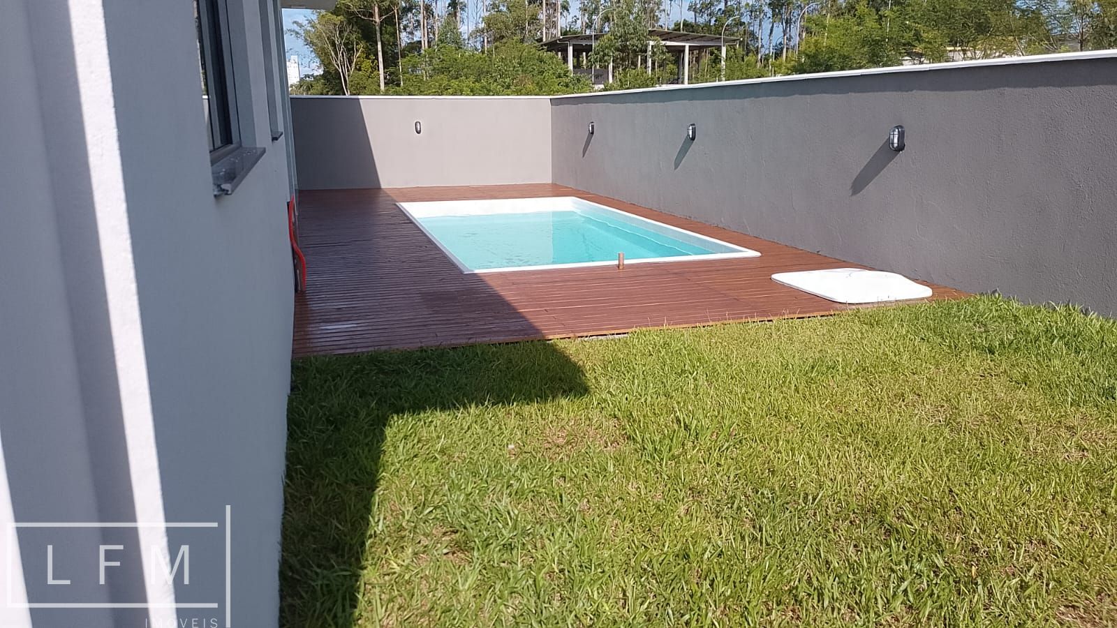 Casa à venda com 3 quartos, 200m² - Foto 16