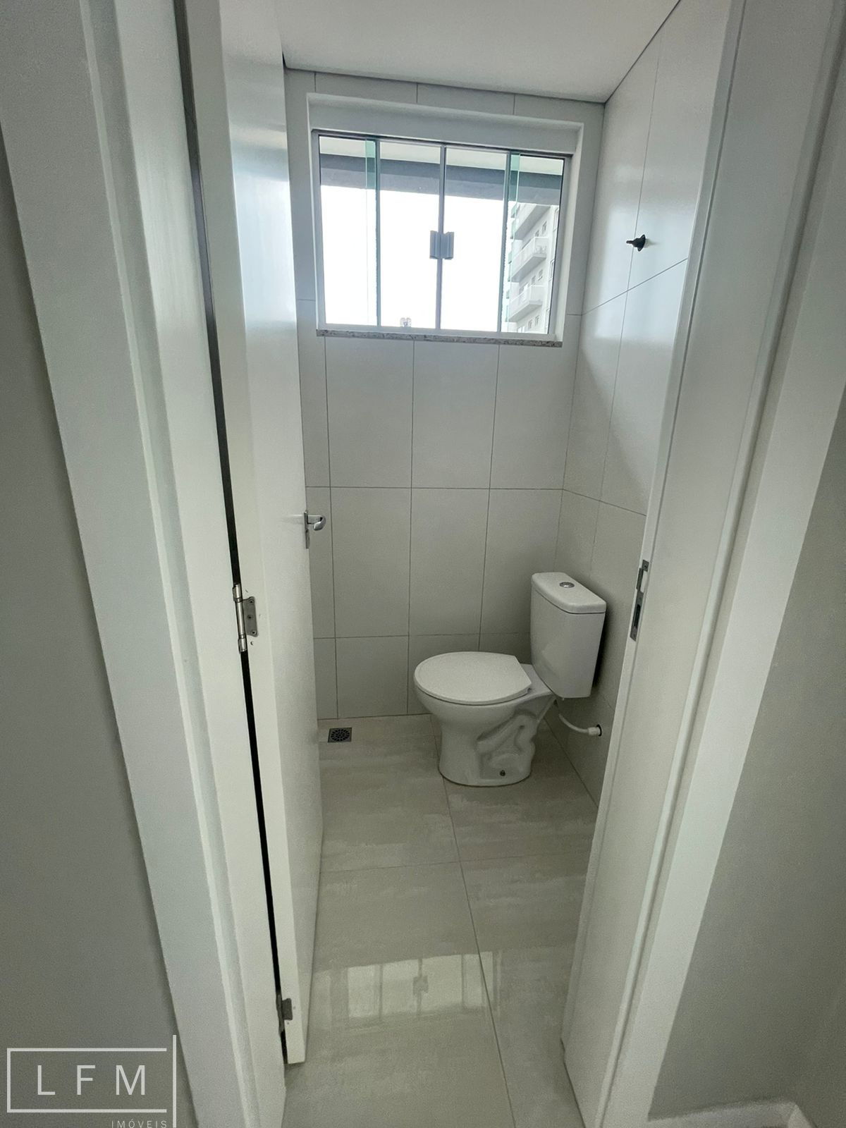 Apartamento à venda com 3 quartos, 100m² - Foto 15