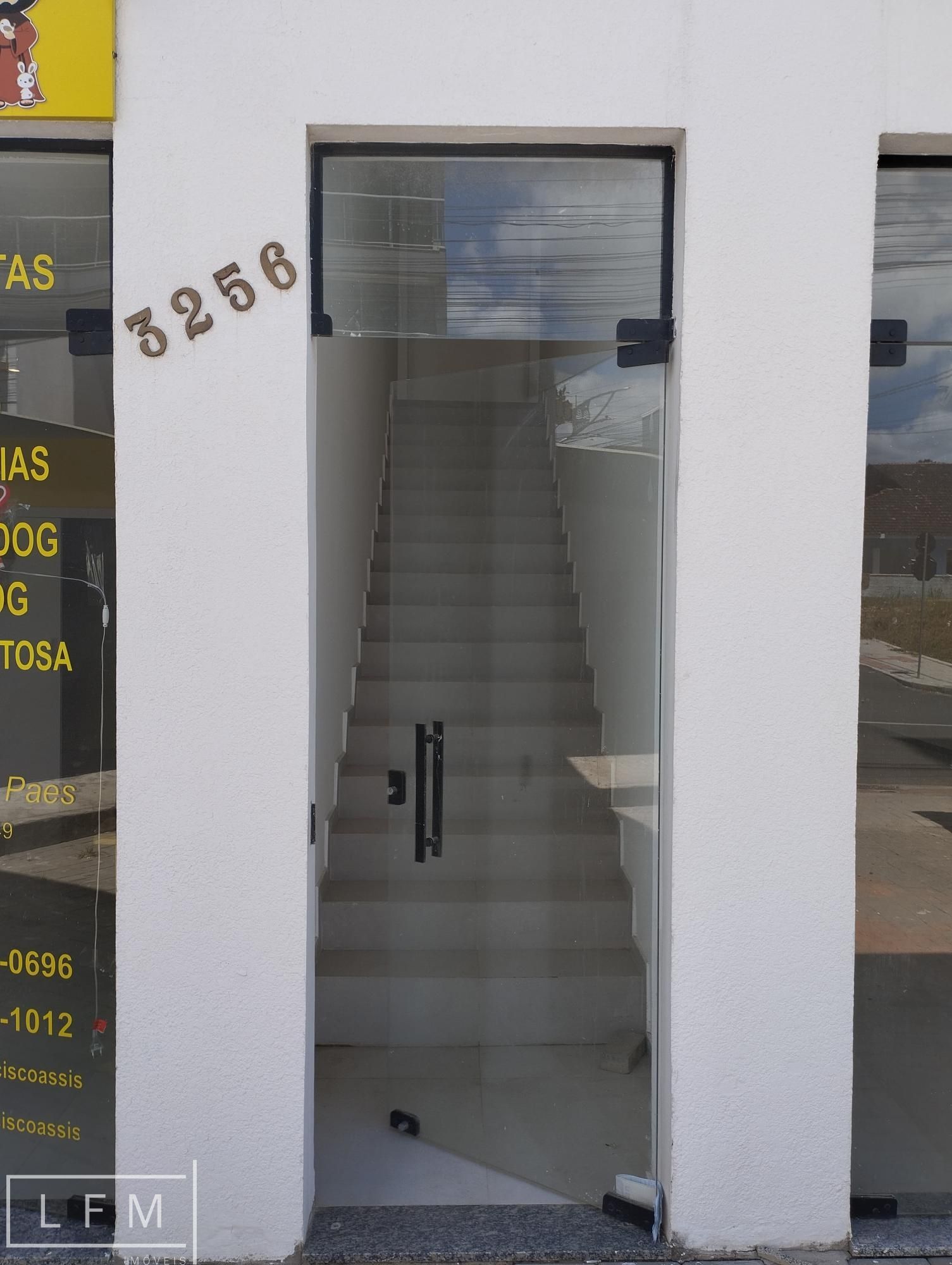 Conjunto Comercial-Sala à venda e aluguel com 1 quarto, 82m² - Foto 14