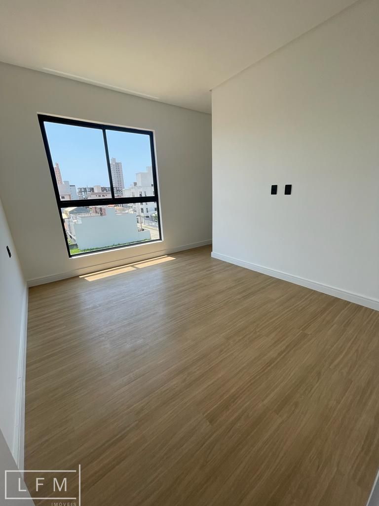 Apartamento à venda com 3 quartos, 106m² - Foto 20