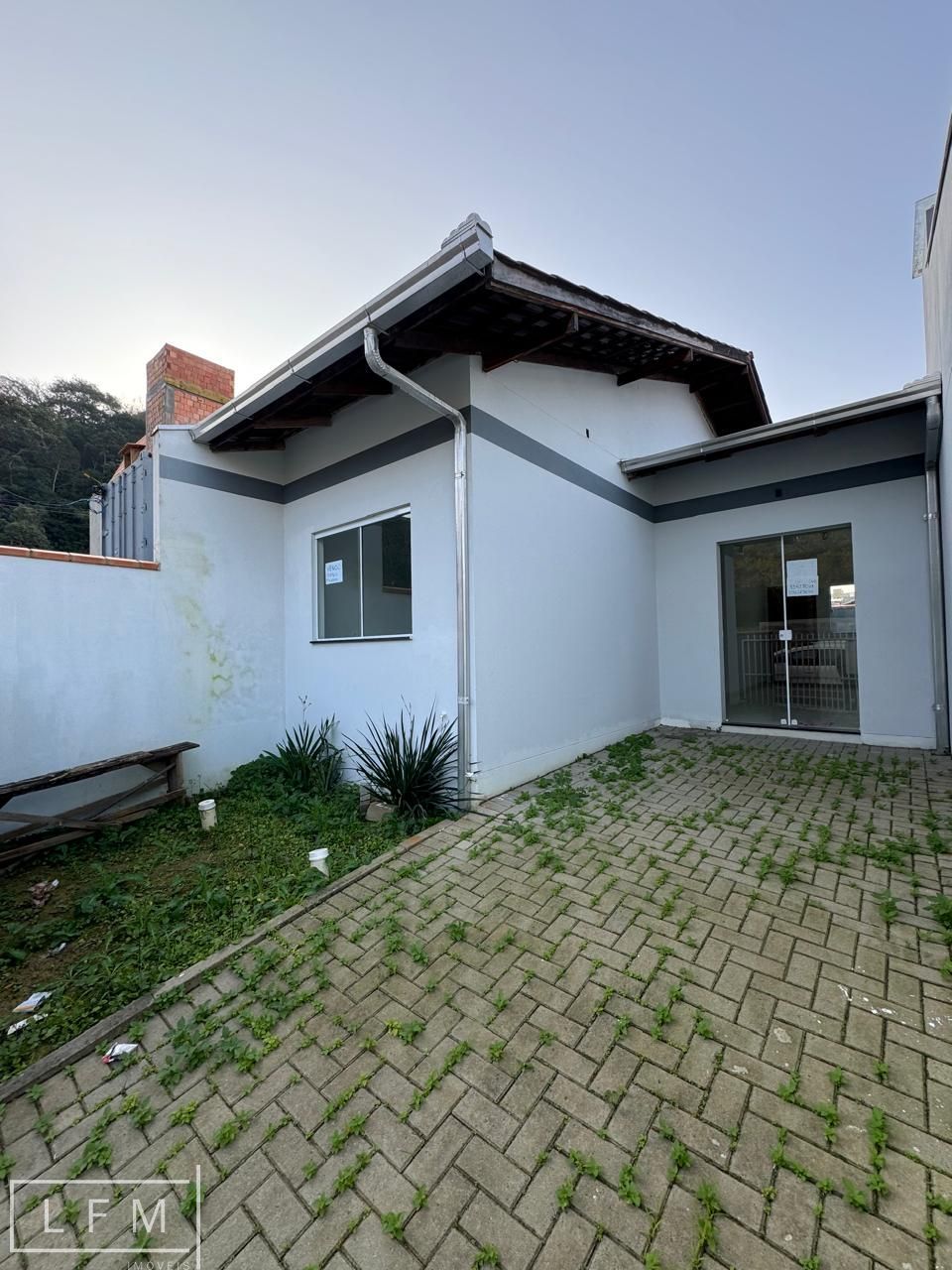 Casa à venda com 2 quartos, 50m² - Foto 7