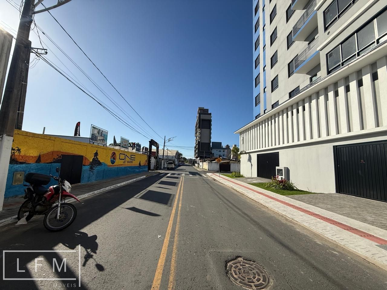 Apartamento pronto para morar no centro de Balneário Piçarras Sc