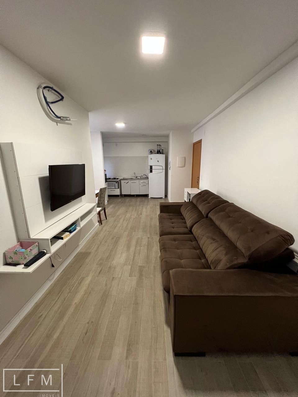 Apartamento à venda com 2 quartos, 64m² - Foto 10