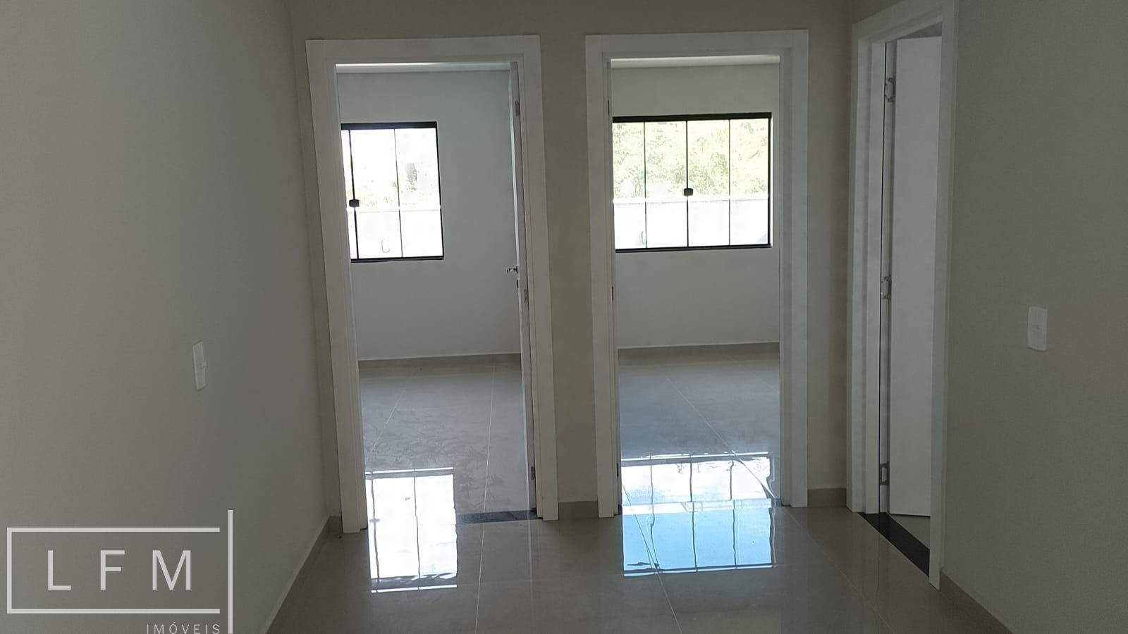 Casa à venda com 3 quartos, 200m² - Foto 33