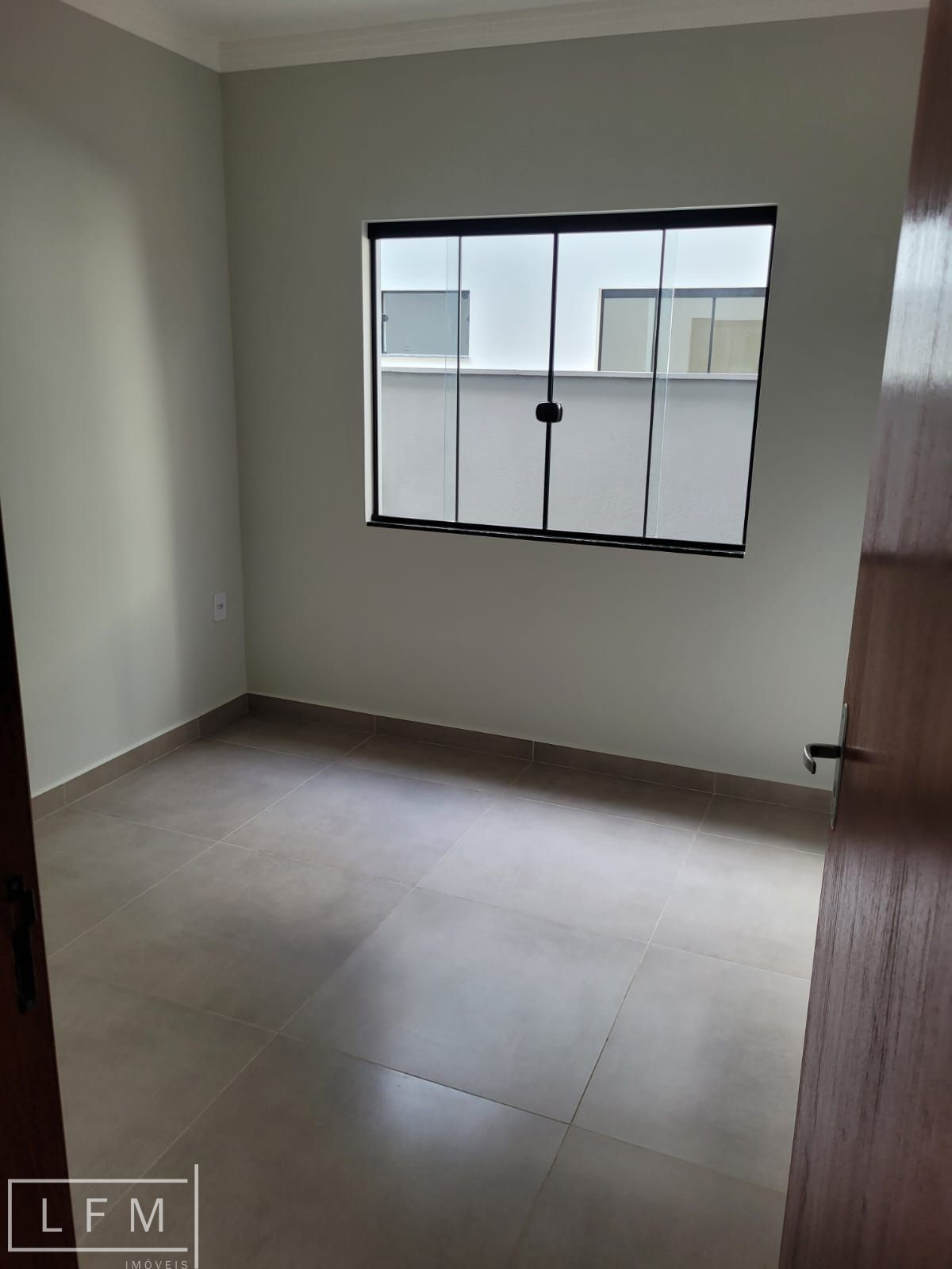 Casa à venda com 2 quartos, 85m² - Foto 12