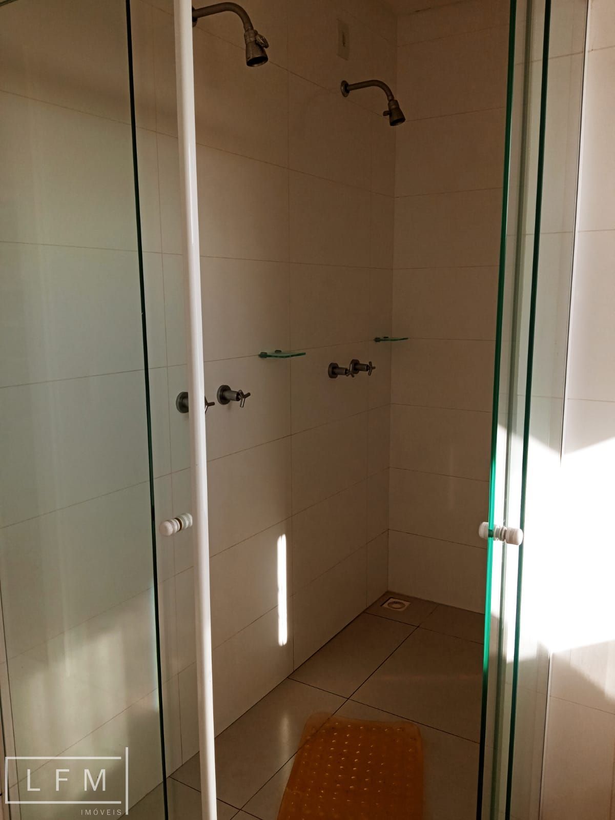 Casa, 4 quartos, 240 m² - Foto 37