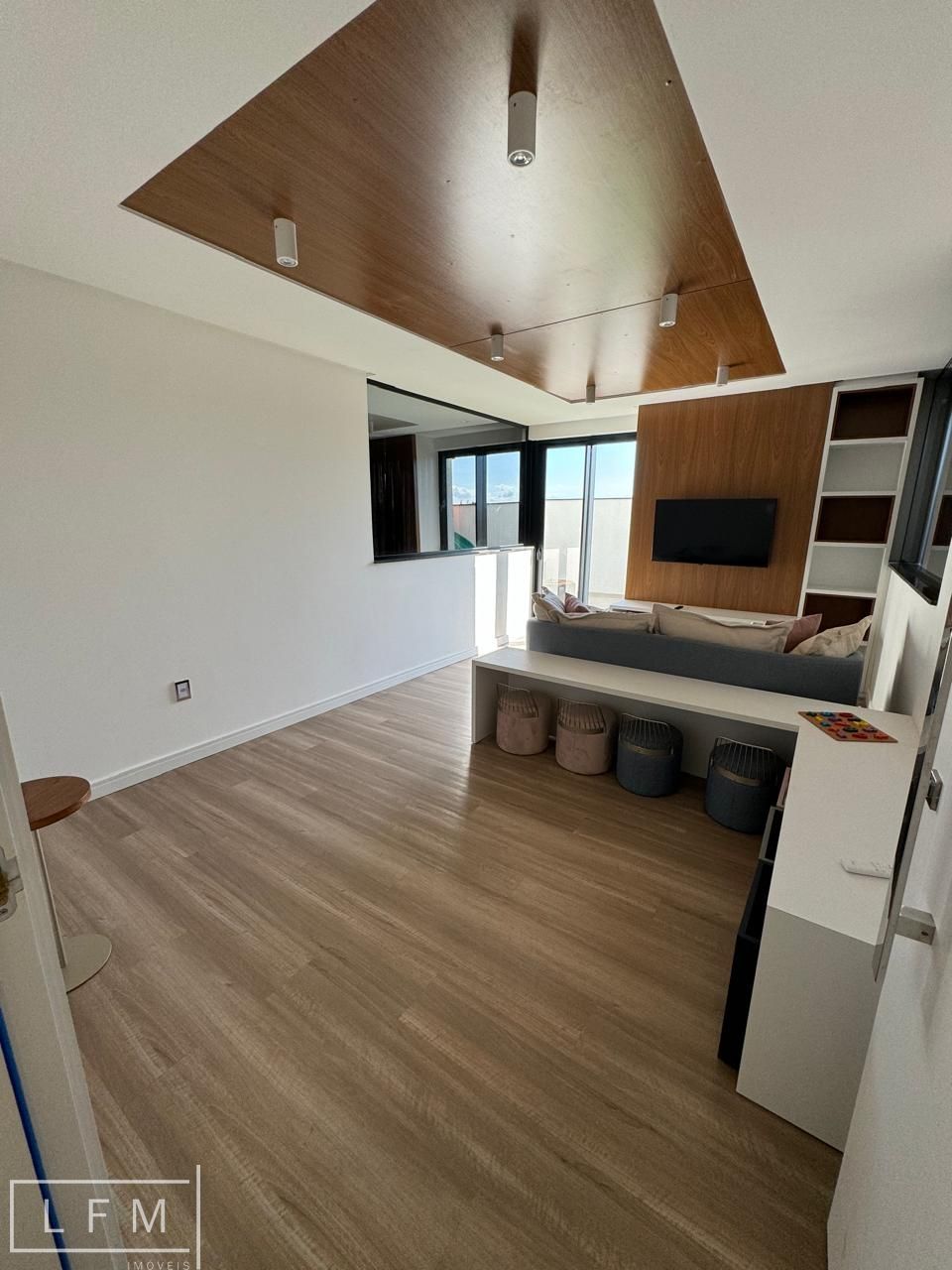 Apartamento à venda com 3 quartos, 134m² - Foto 28