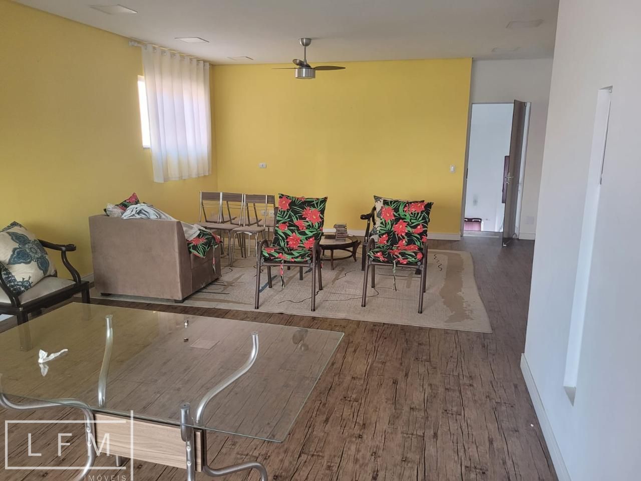 Casa à venda com 3 quartos, 300m² - Foto 15