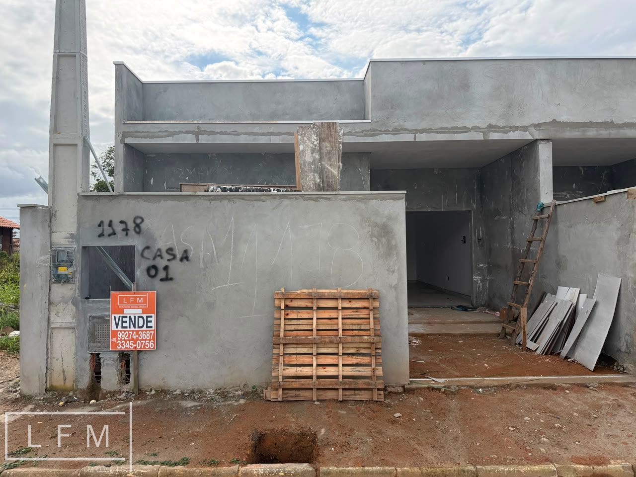 Casa térrea geminada em Balneário Piçarras Sc
