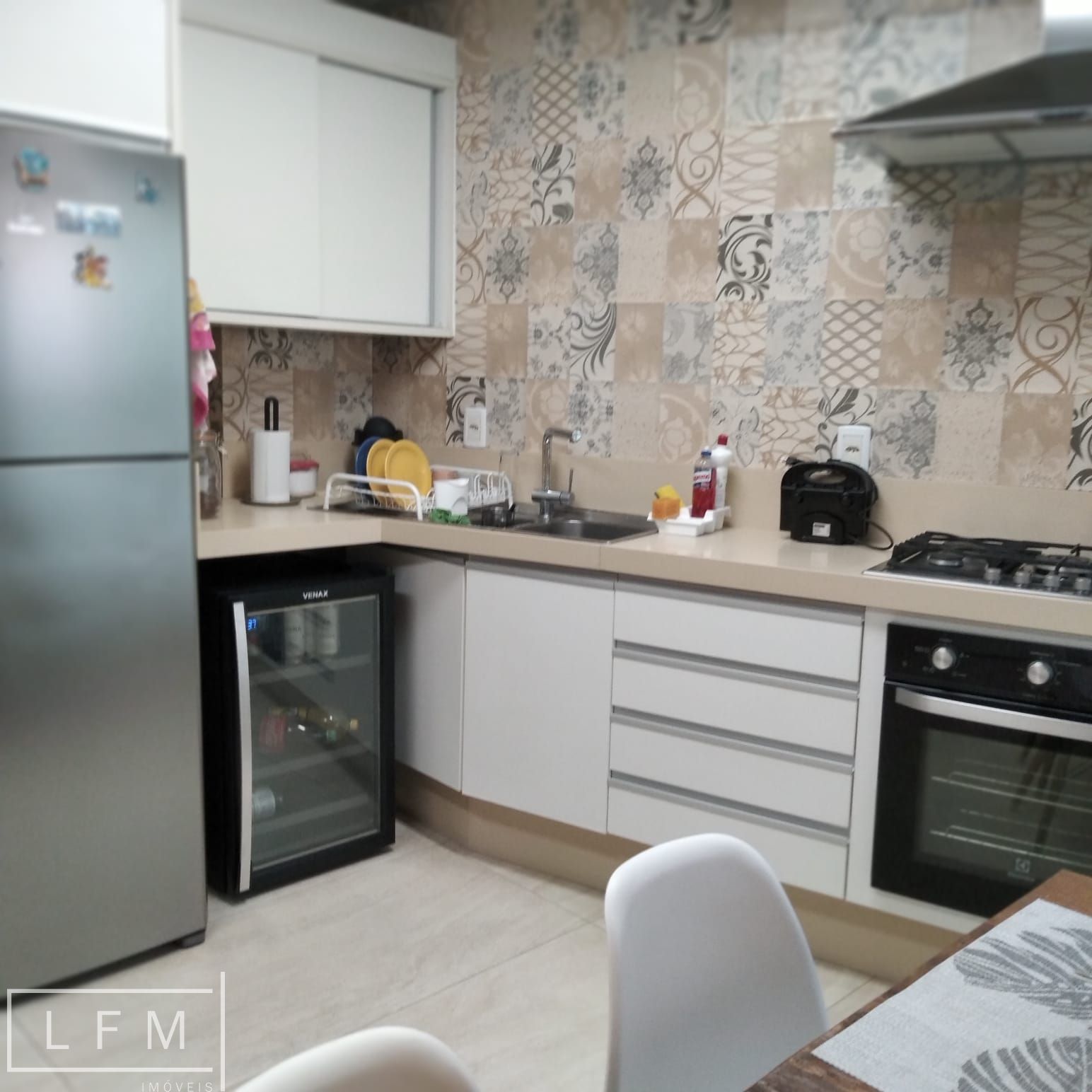 Apartamento à venda com 3 quartos, 137m² - Foto 15