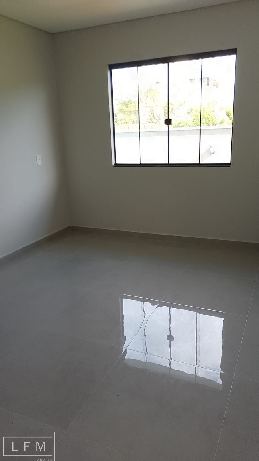 Casa à venda com 3 quartos, 200m² - Foto 28