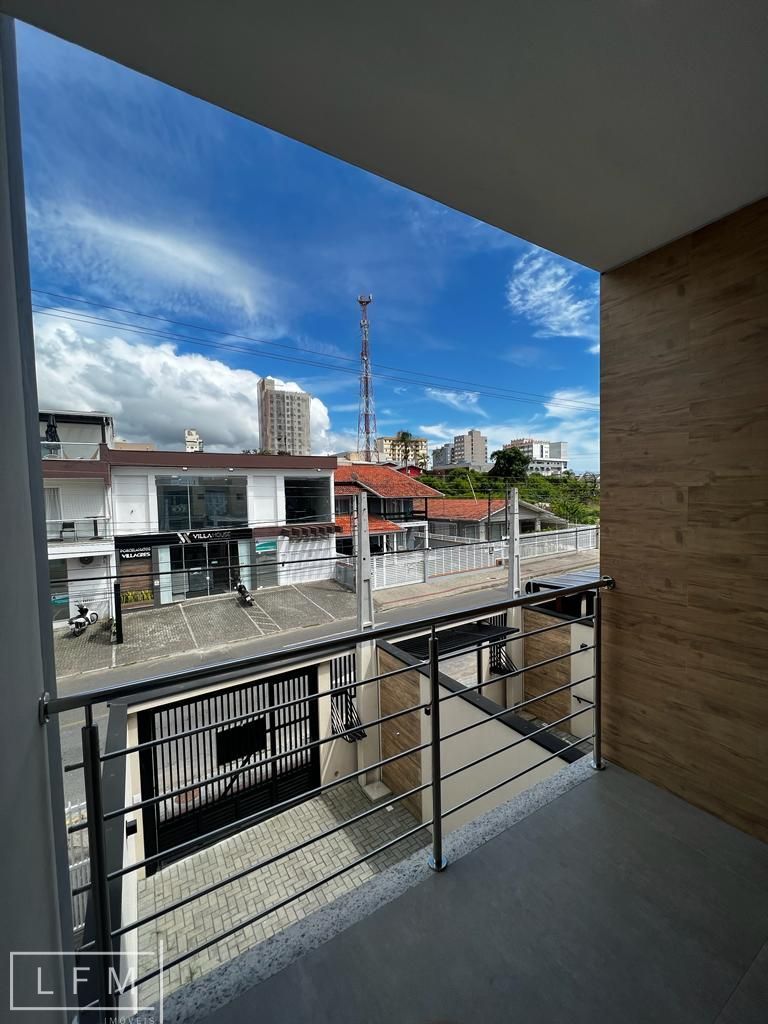 Sobrado à venda com 2 quartos, 120m² - Foto 11