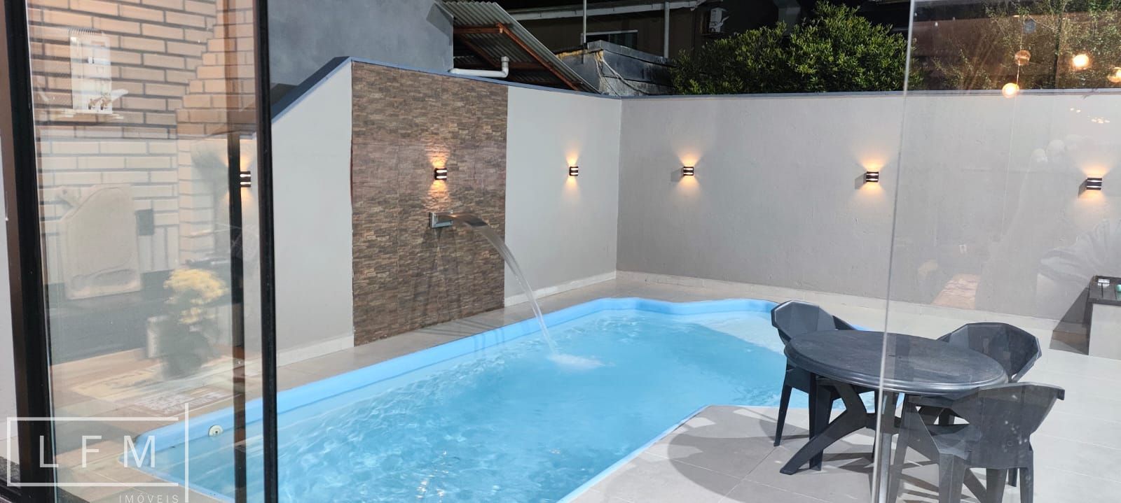 Casa à venda com 3 quartos, 250m² - Foto 13