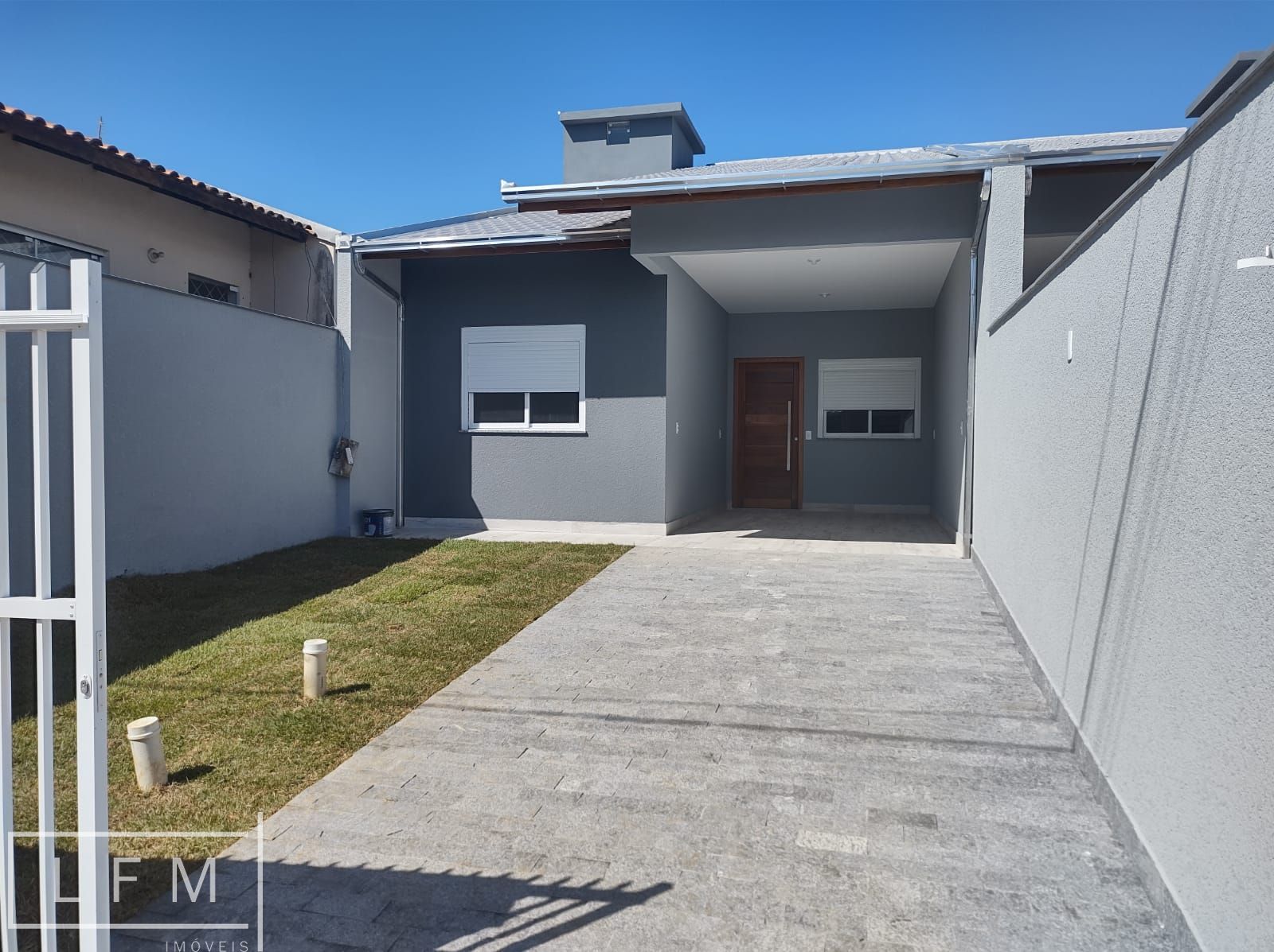 Casa  venda  no Itacolomi - Balnerio Piarras, SC. Imveis