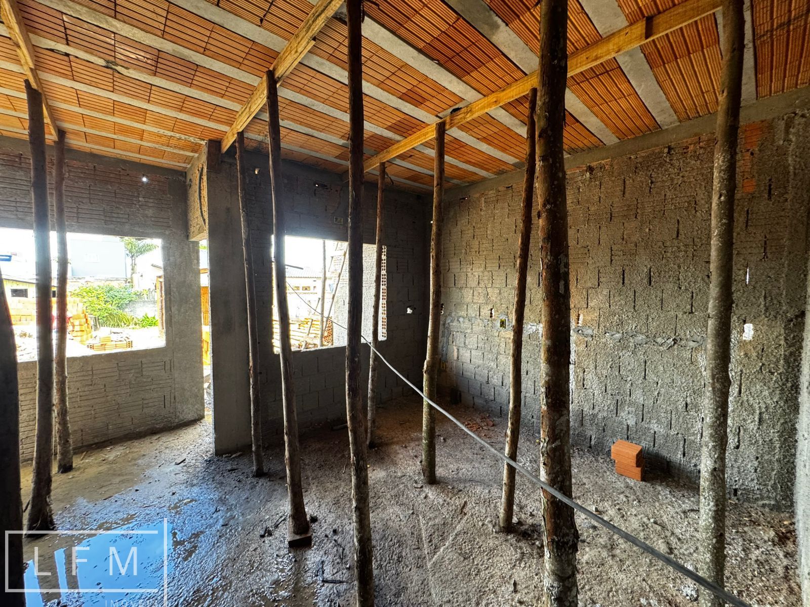 Apartamento com 2 Dormitórios à venda, 65 m² por R$ 350.000,00 Apartamento com 2 Dormitórios à venda, 65 m² por R$ 350.000,00