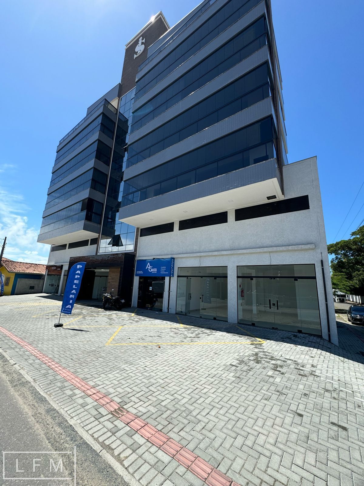 Sala comercial para alugar  no Itajuba - Barra Velha, SC. Imóveis