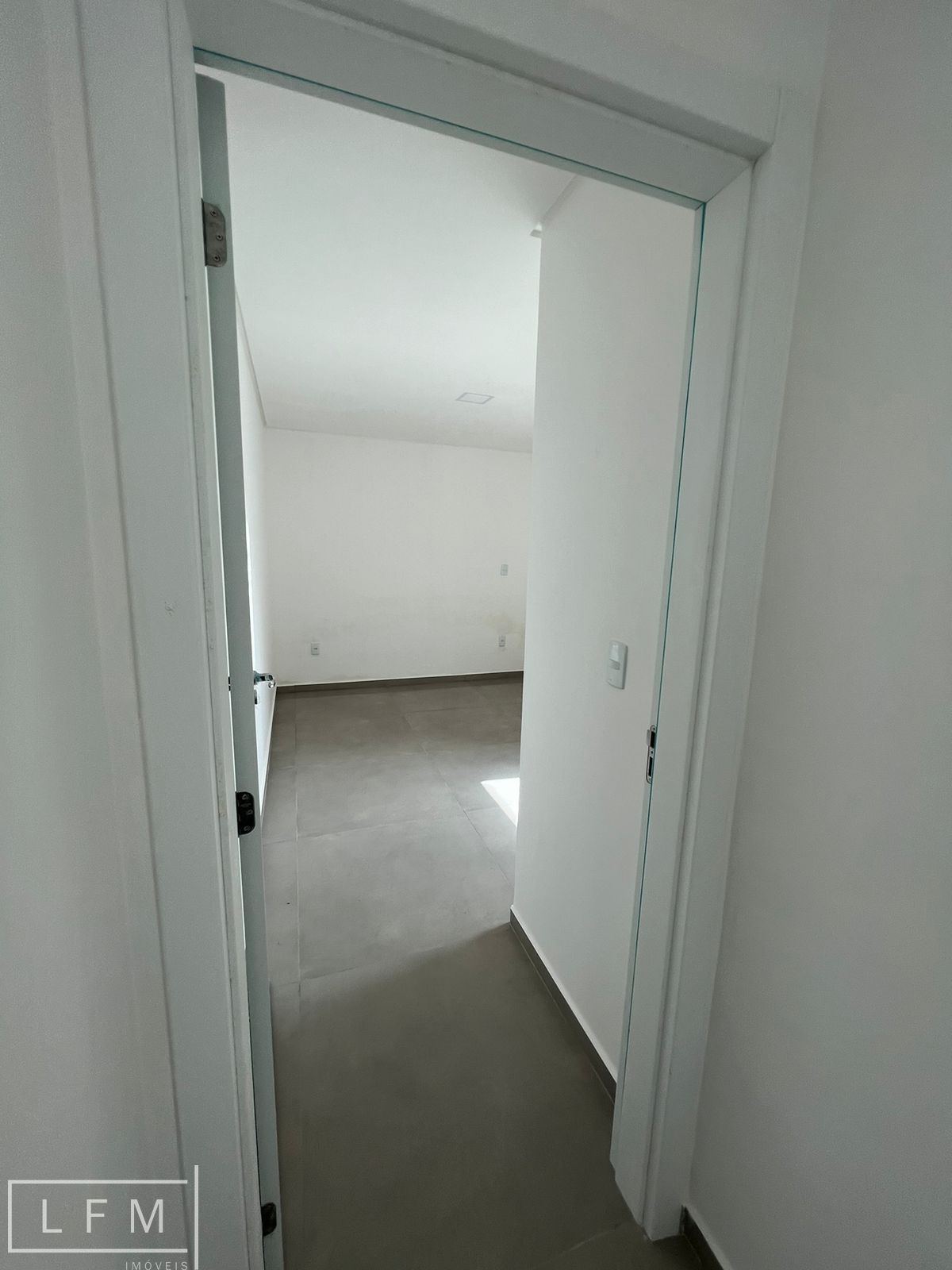 Apartamento à venda com 3 quartos, 96m² - Foto 15