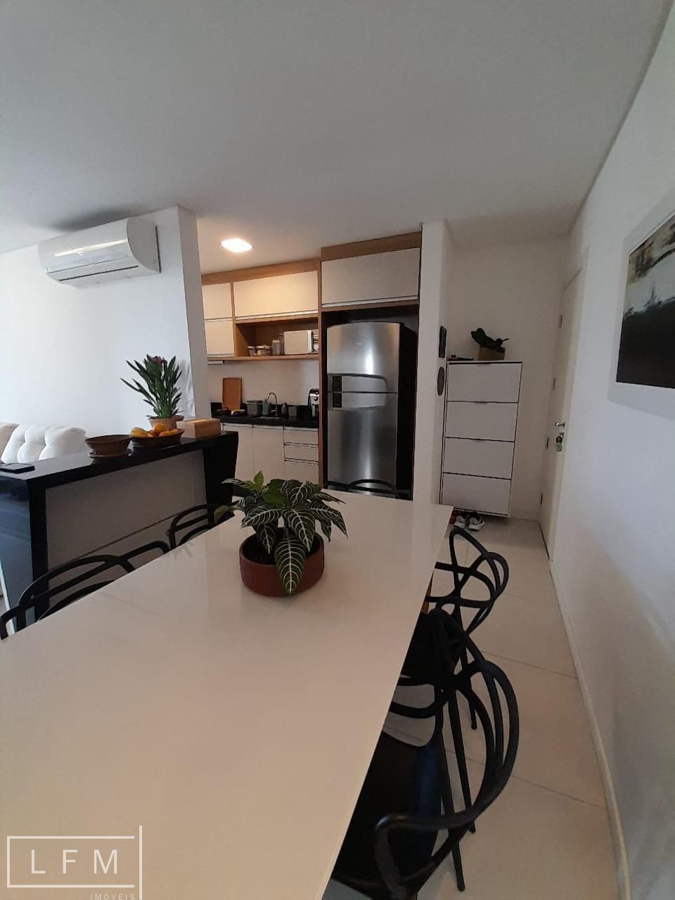 Apartamento à venda com 3 quartos, 86m² - Foto 11