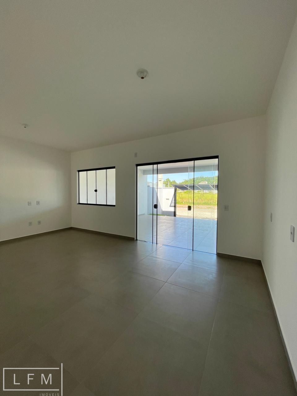 Casa à venda com 3 quartos, 104m² - Foto 5