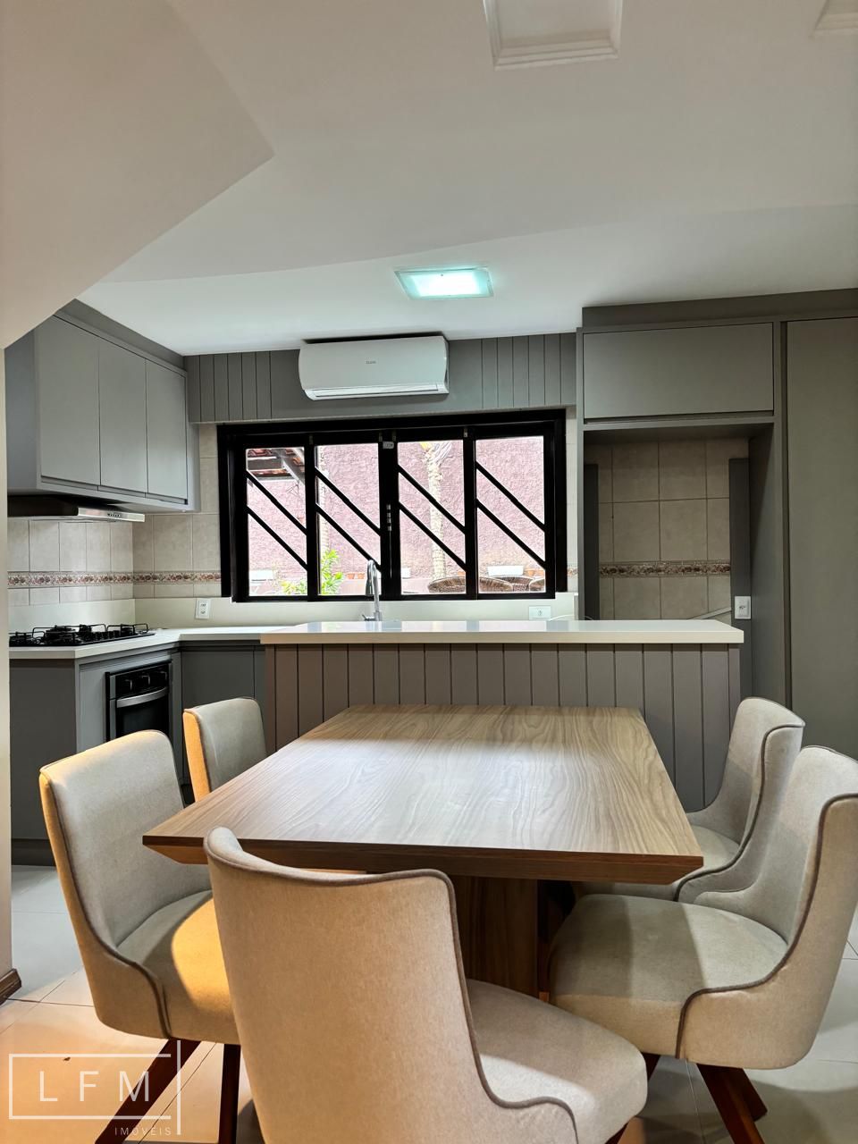 Casa, 4 quartos, 210 m² - Foto 10