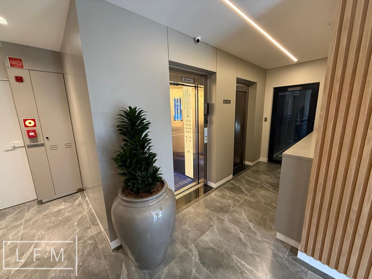 Apartamento pronto para morar no centro de Balneário Piçarras Sc