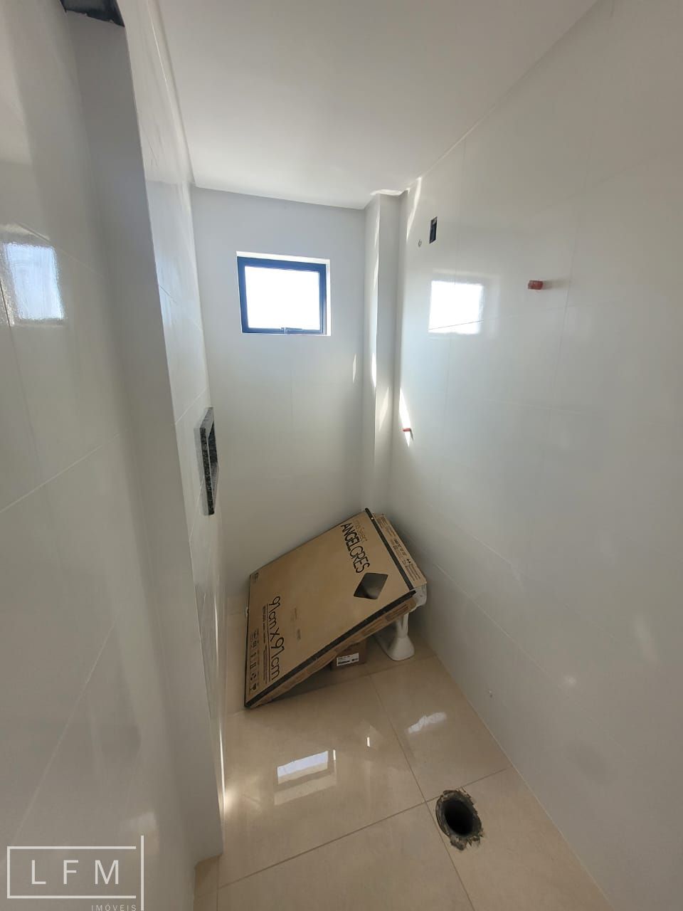 Apartamento à venda com 2 quartos, 72m² - Foto 20