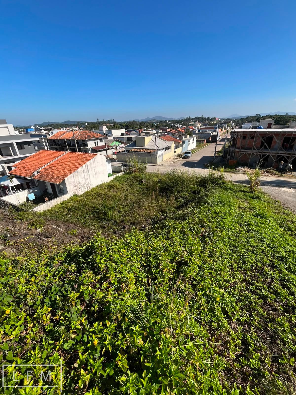 Terreno de esquina a venda balneario picarras sc