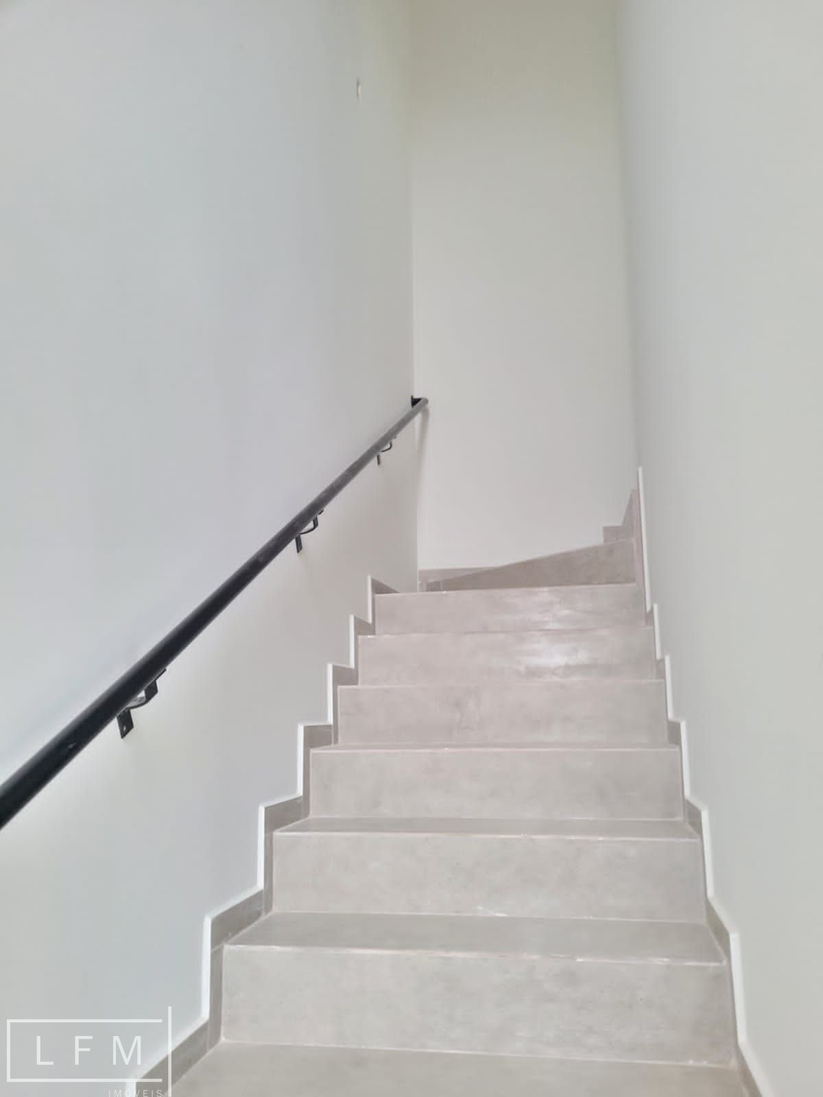 Sobrado à venda com 3 quartos, 100m² - Foto 9