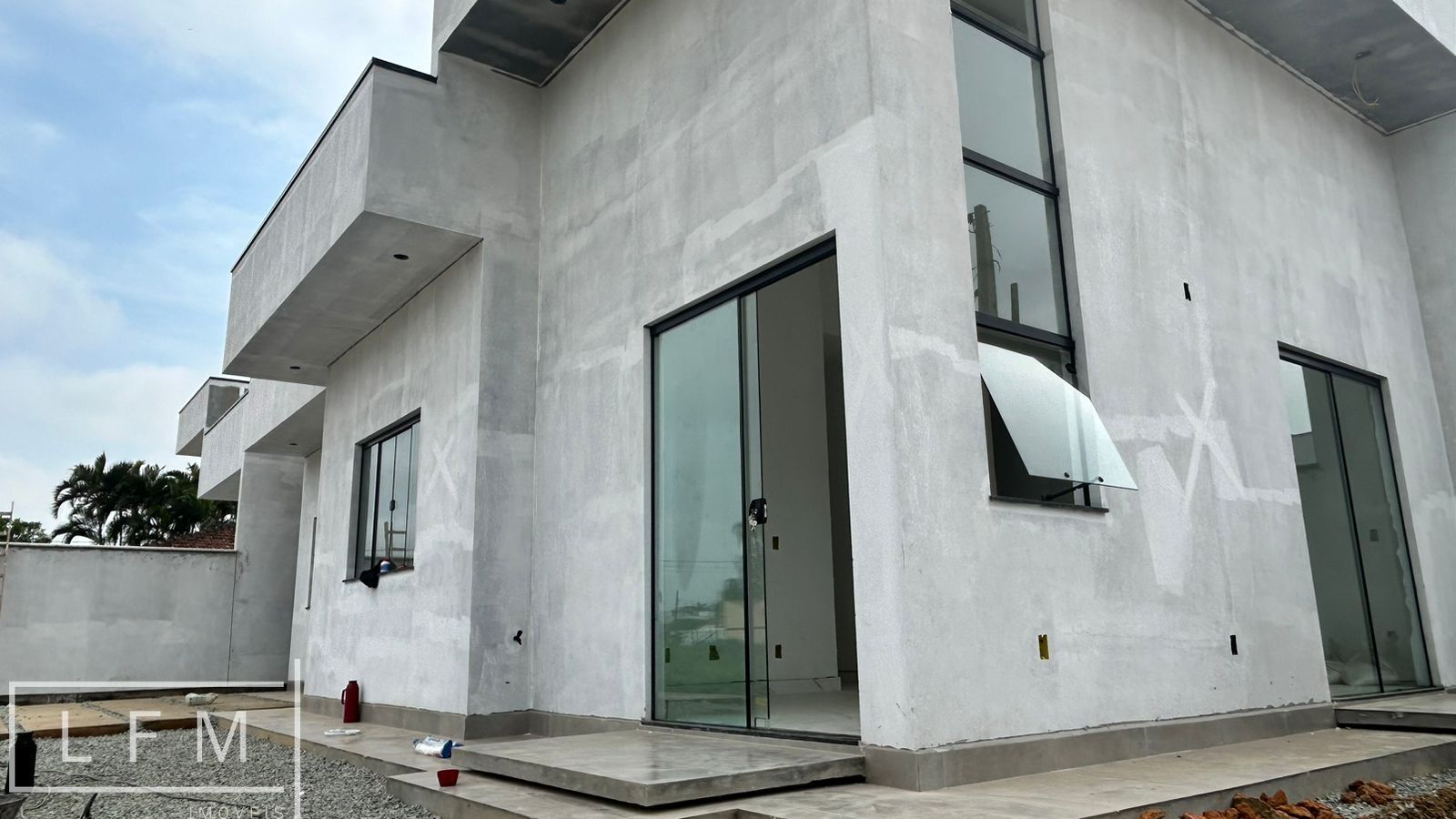 Casa à venda com 2 quartos, 67m² - Foto 3