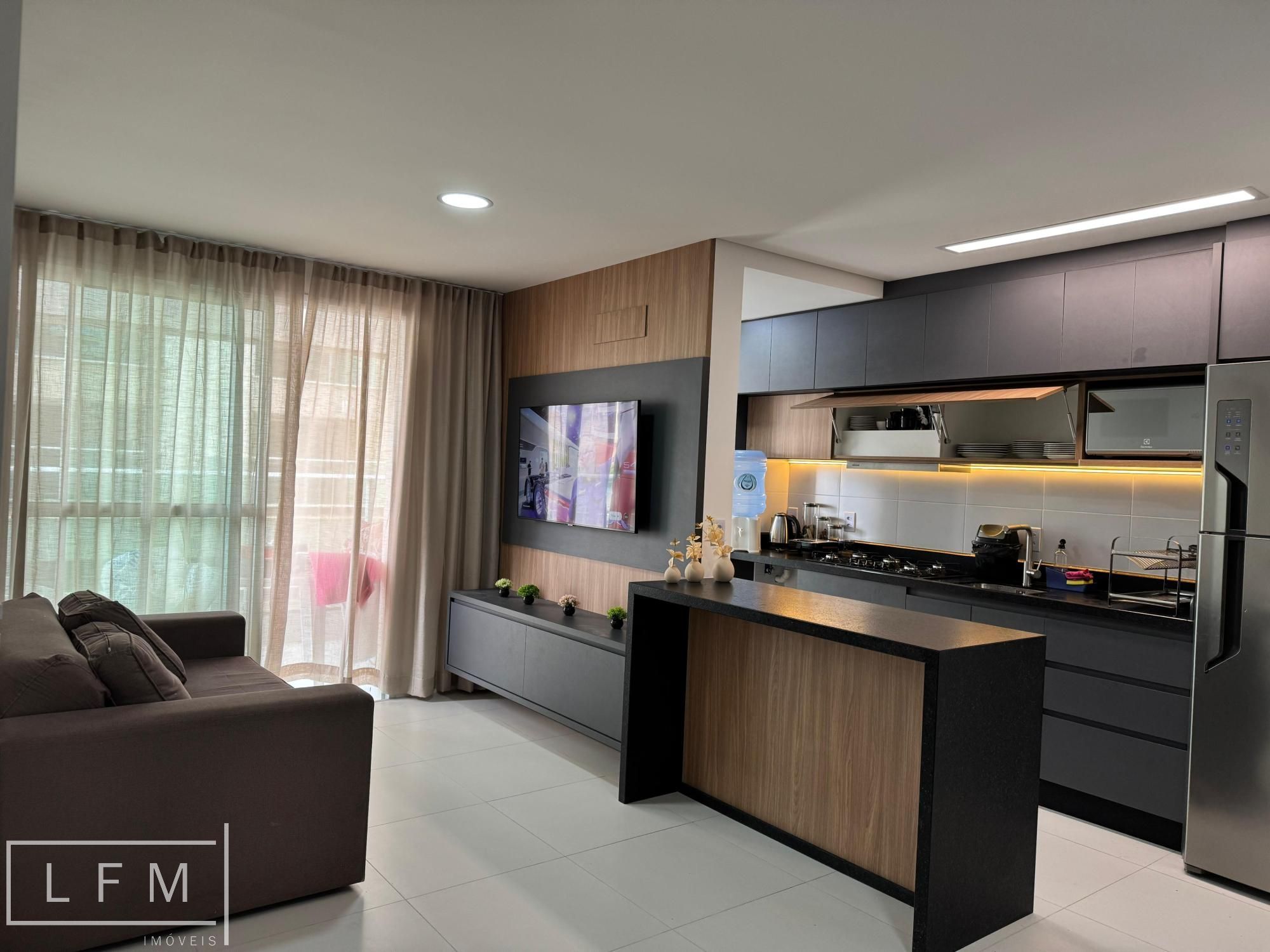 Apartamento frente em Balneário Piçarras Sc