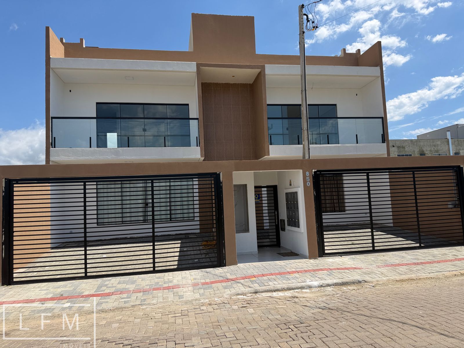 Apartamento à venda  no Itacolomi - Balneário Piçarras, SC. Imóveis