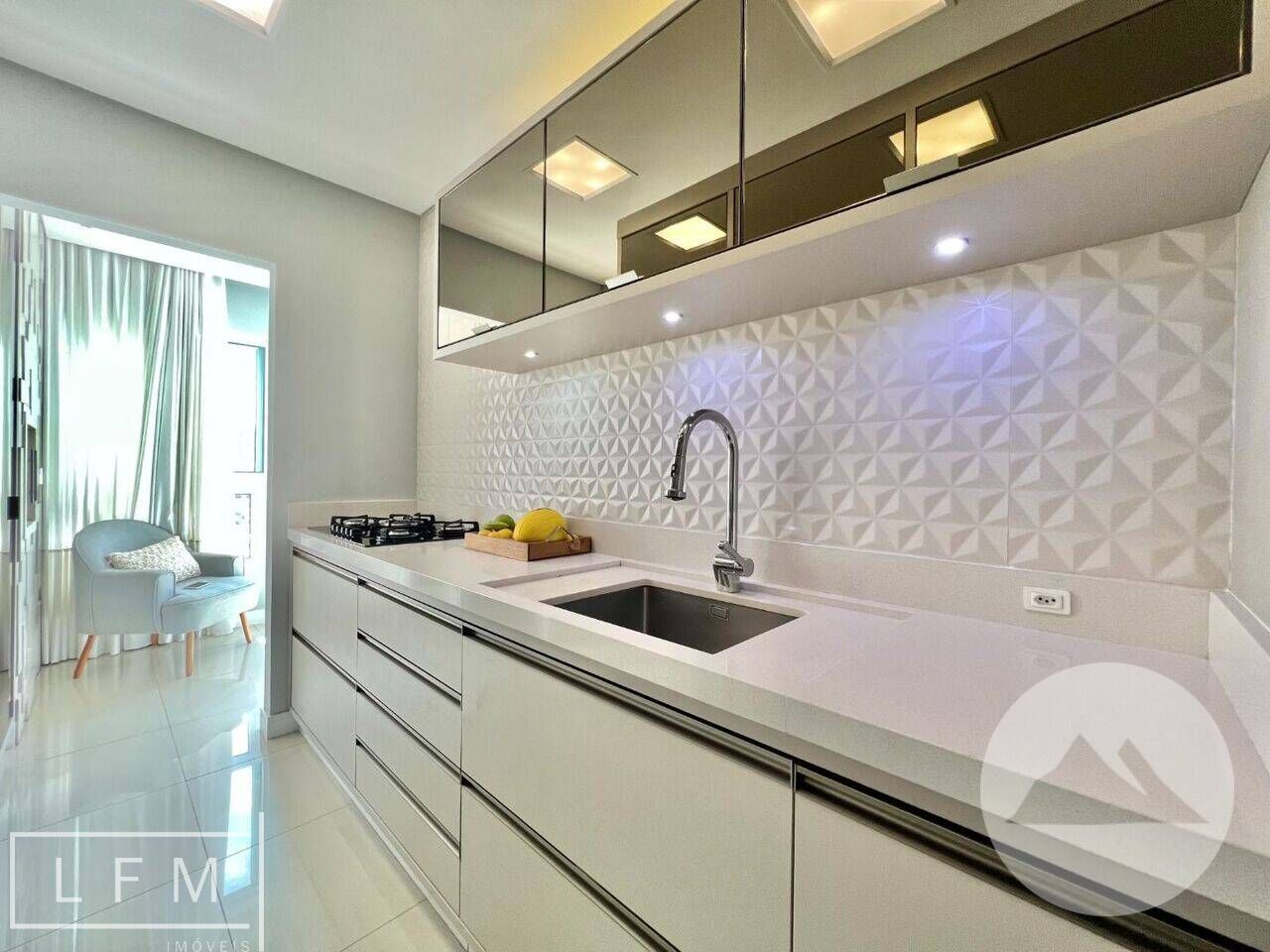 Apartamento à venda com 3 quartos, 100m² - Foto 14