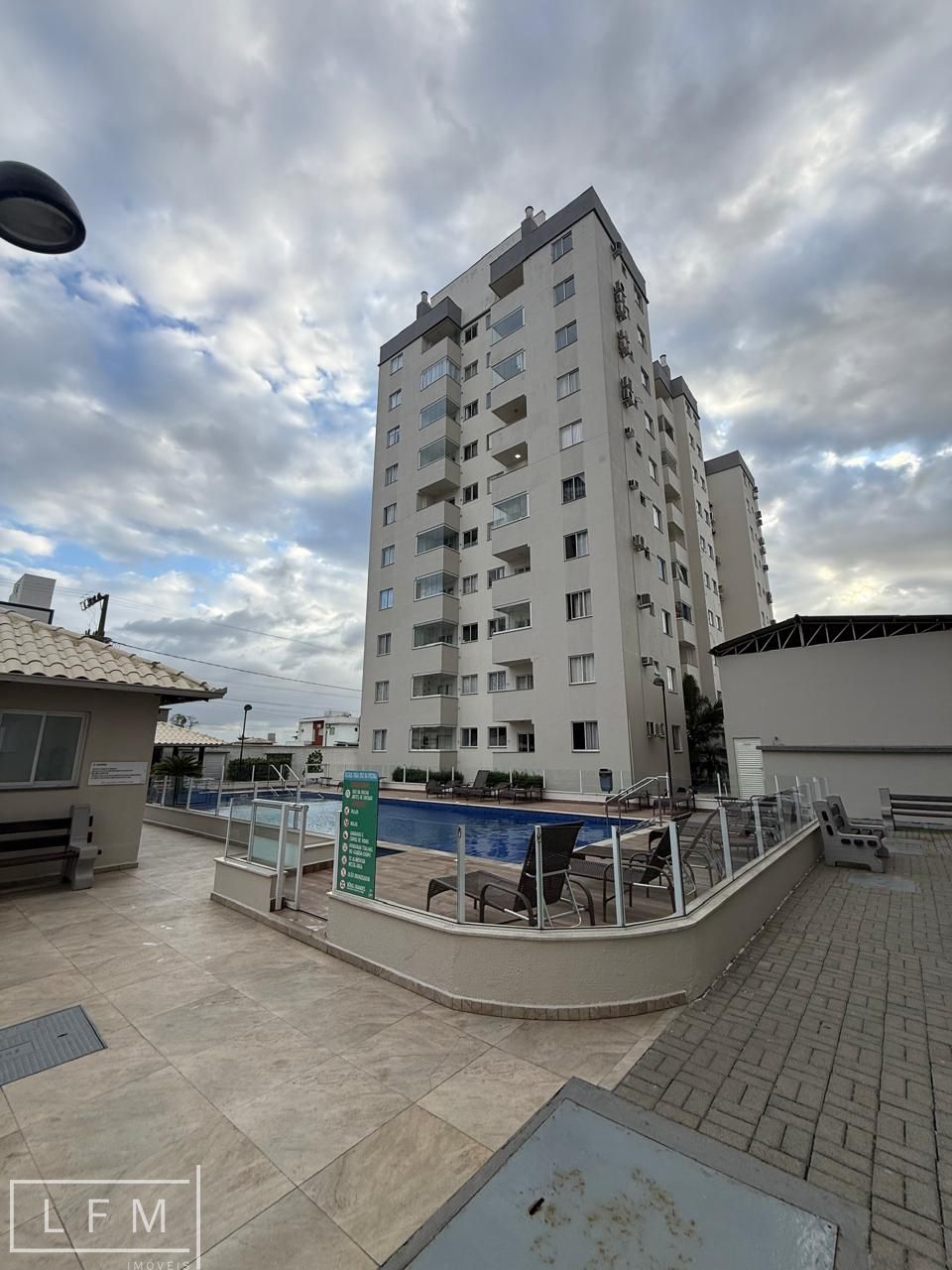 Apartamento com 2 Dormitórios à venda, 58 m² por R$ 530.000,00 Apartamento com 2 Dormitórios à venda, 58 m² por R$ 530.000,00