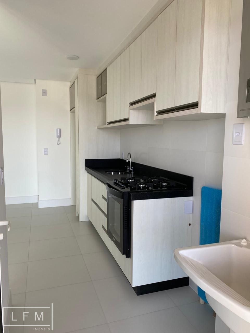 Apartamento com vista para o mar em Balneário Piçarras Sc
