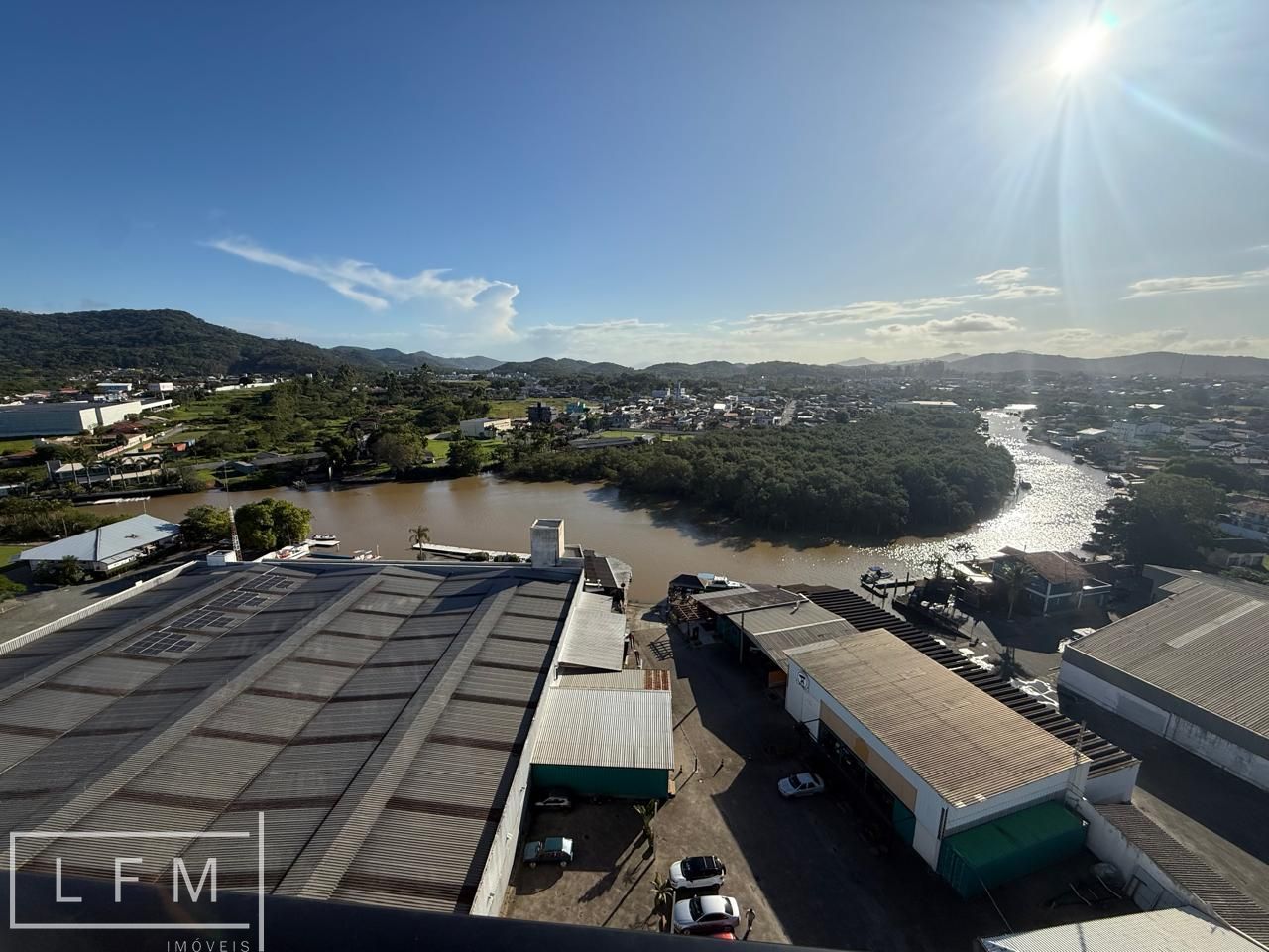 Apartamento com 3 Dormitórios à venda, 95 m² por R$ 1.050.000,00 Apartamento com 3 Dormitórios à venda, 95 m² por R$ 1.050.000,00