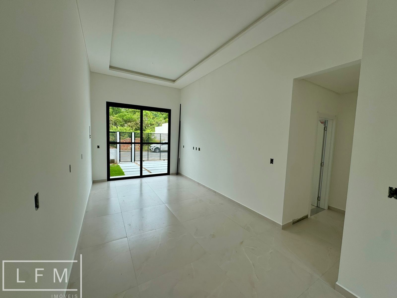 Casa à venda com 3 quartos, 85m² - Foto 9