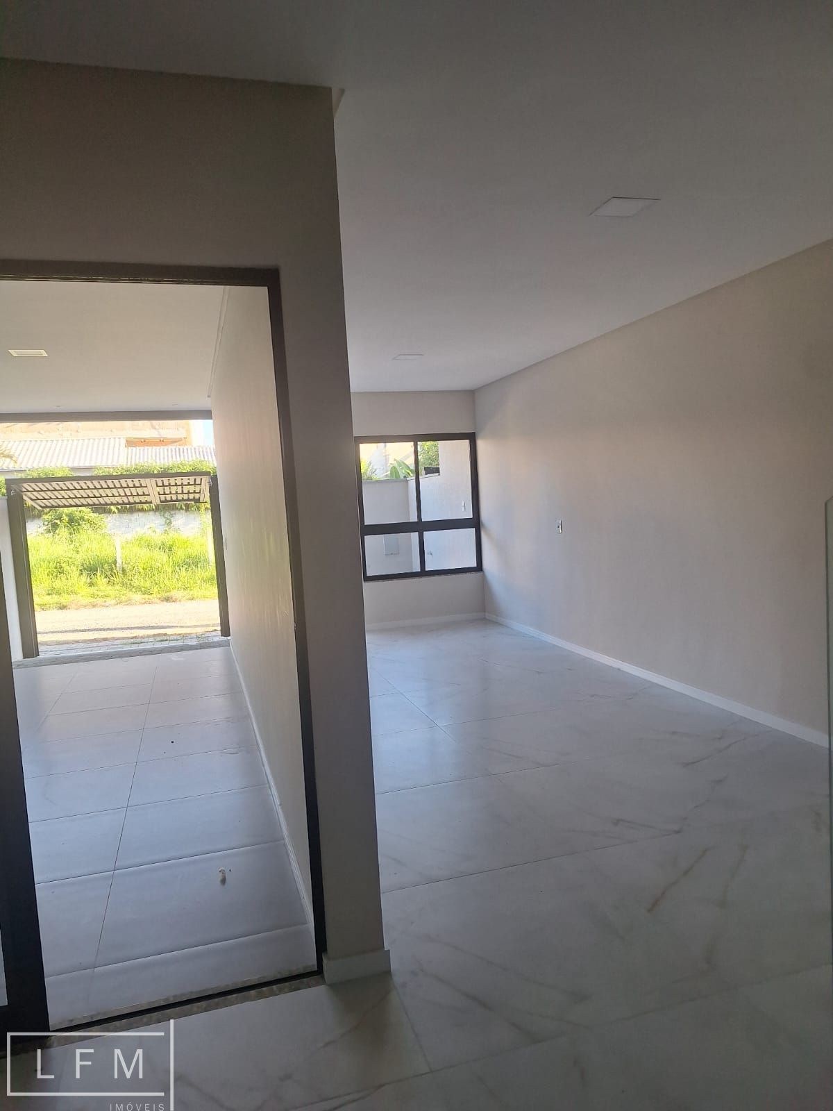 Sobrado com 3 Dormitórios à venda, 119 m² por R$ 650.000,00 Sobrado com 3 Dormitórios à venda, 119 m² por R$ 650.000,00