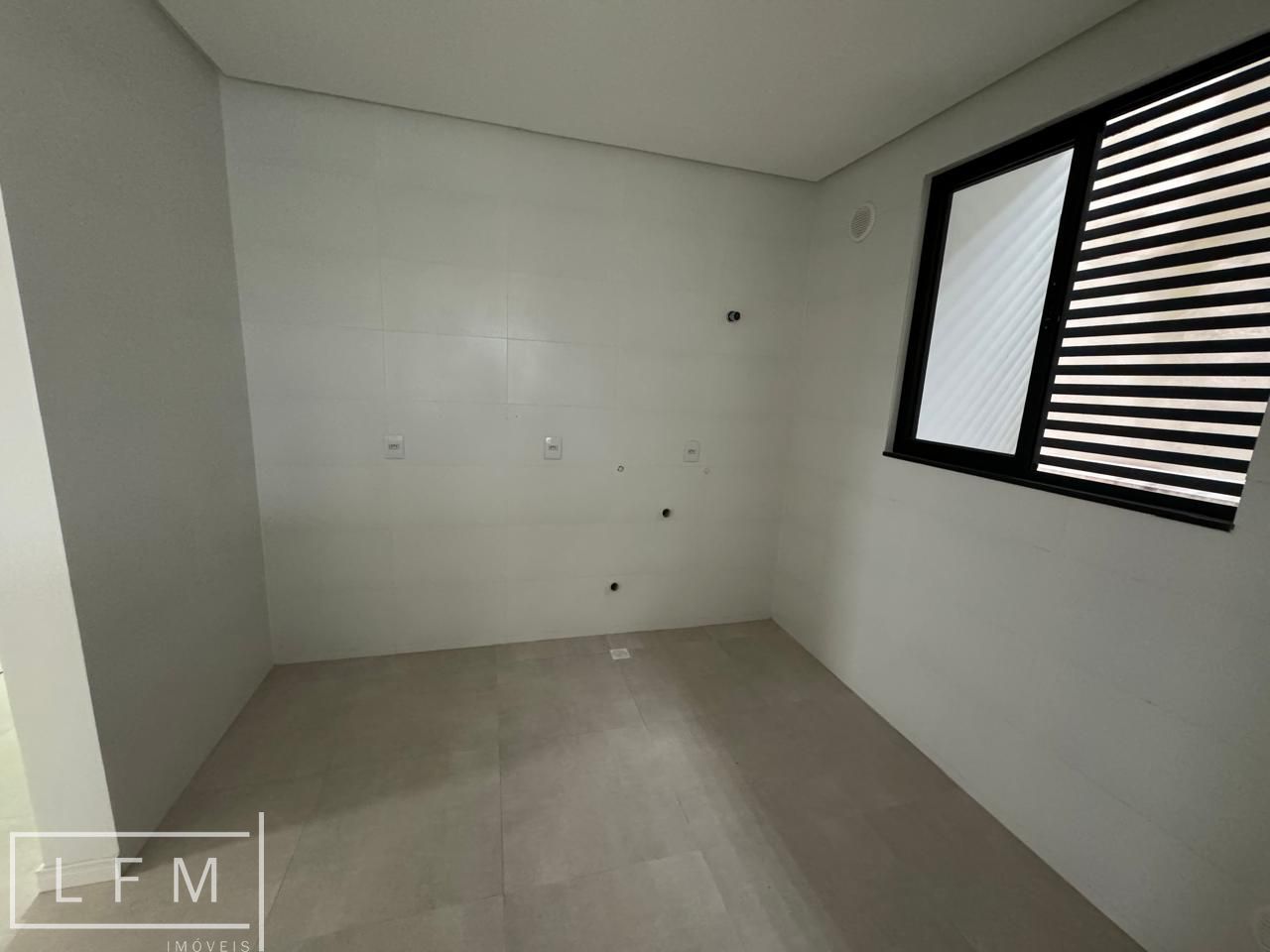 Apartamento à venda com 2 quartos, 66m² - Foto 14