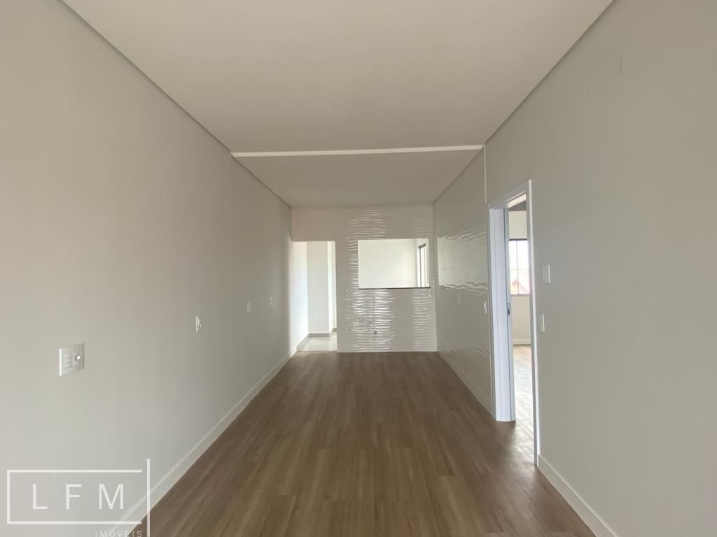 Apartamento à venda com 2 quartos, 80m² - Foto 13