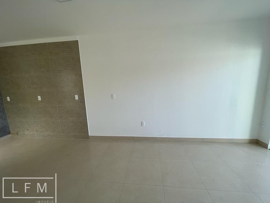 Casa à venda com 2 quartos, 53m² - Foto 6