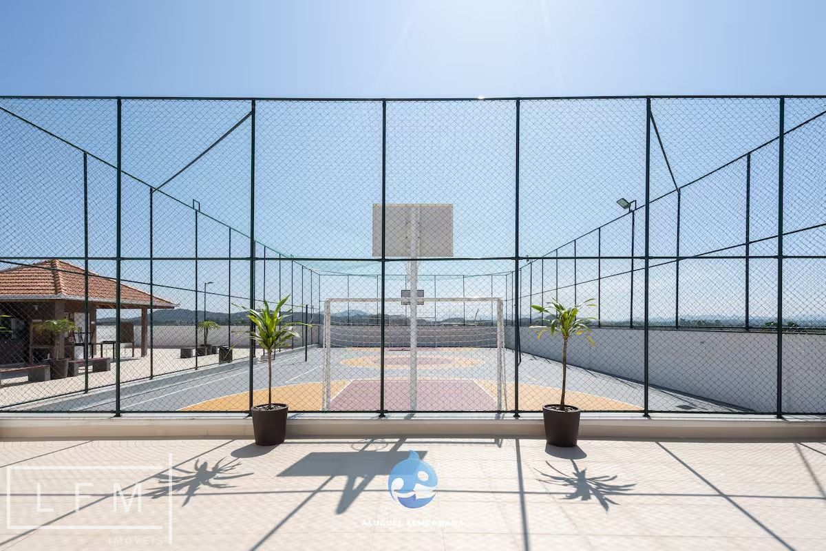 Apartamento mobiliado em home club santorini rogga