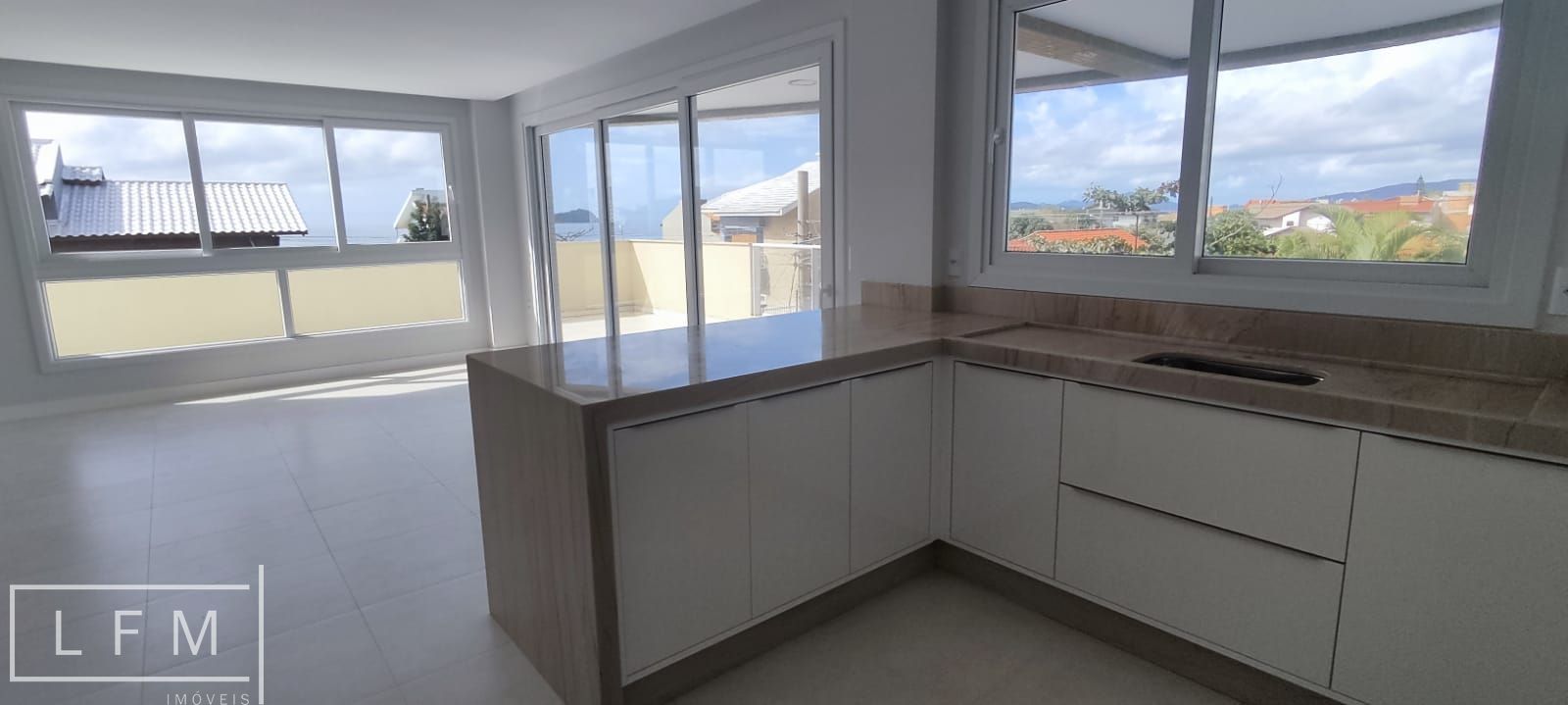 Apartamento à venda com 3 quartos, 128m² - Foto 11