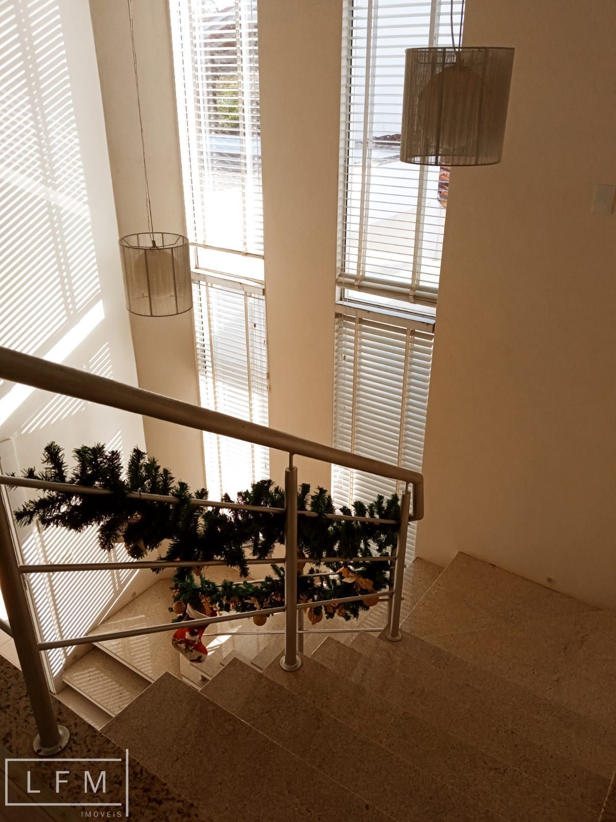 Casa, 4 quartos, 240 m² - Foto 20