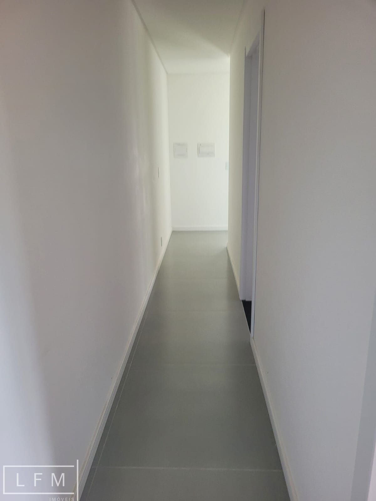 Apartamento à venda com 3 quartos, 82m² - Foto 9