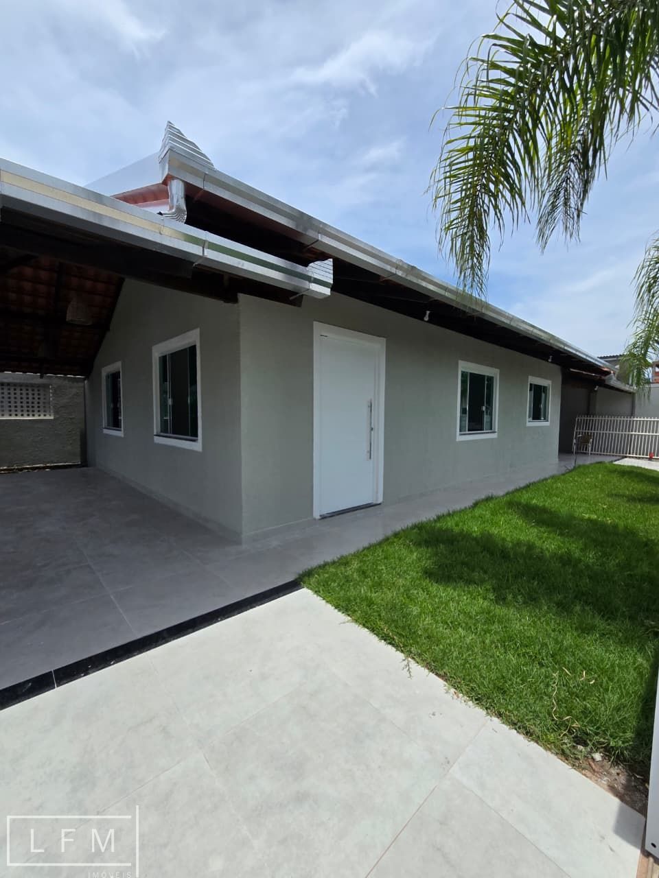 Casa à venda  no Centro - Balneário Piçarras, SC. Imóveis